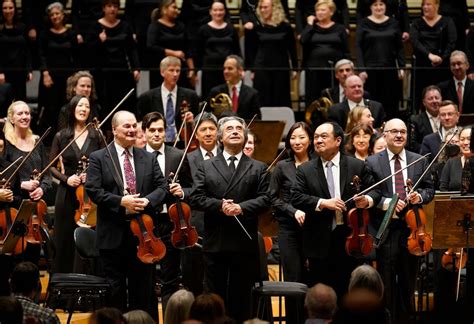 Muti ends 13 seasons with Chicago Symphony Orchestra with praise and honors — and Beethoven